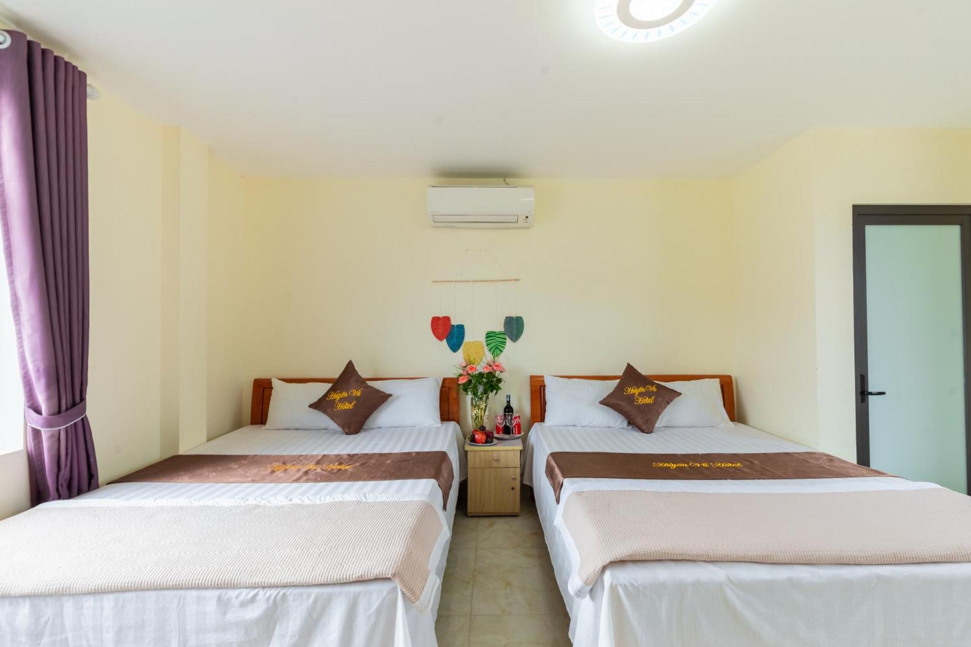 Victor Charlie Hostel Dong Khe Sau Exteriör bild