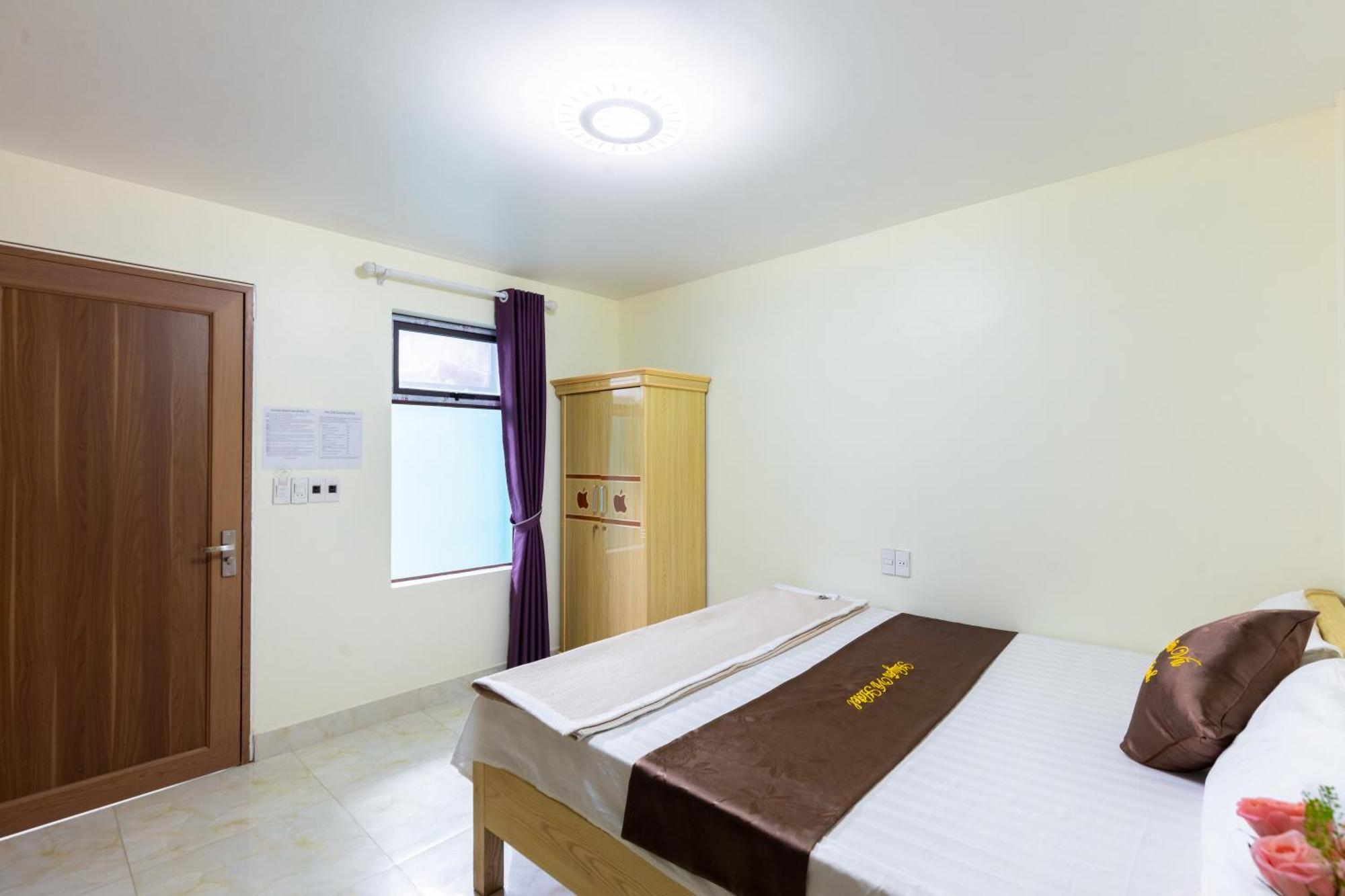 Victor Charlie Hostel Dong Khe Sau Exteriör bild